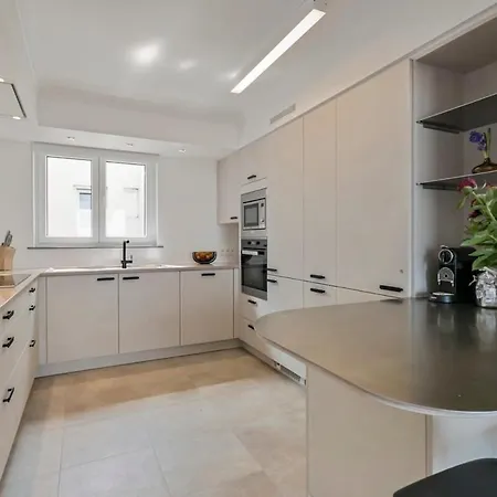 Huswell - Panoramic Seaview Apartment In 'T Zoute Knokke-Heist Exterior photo
